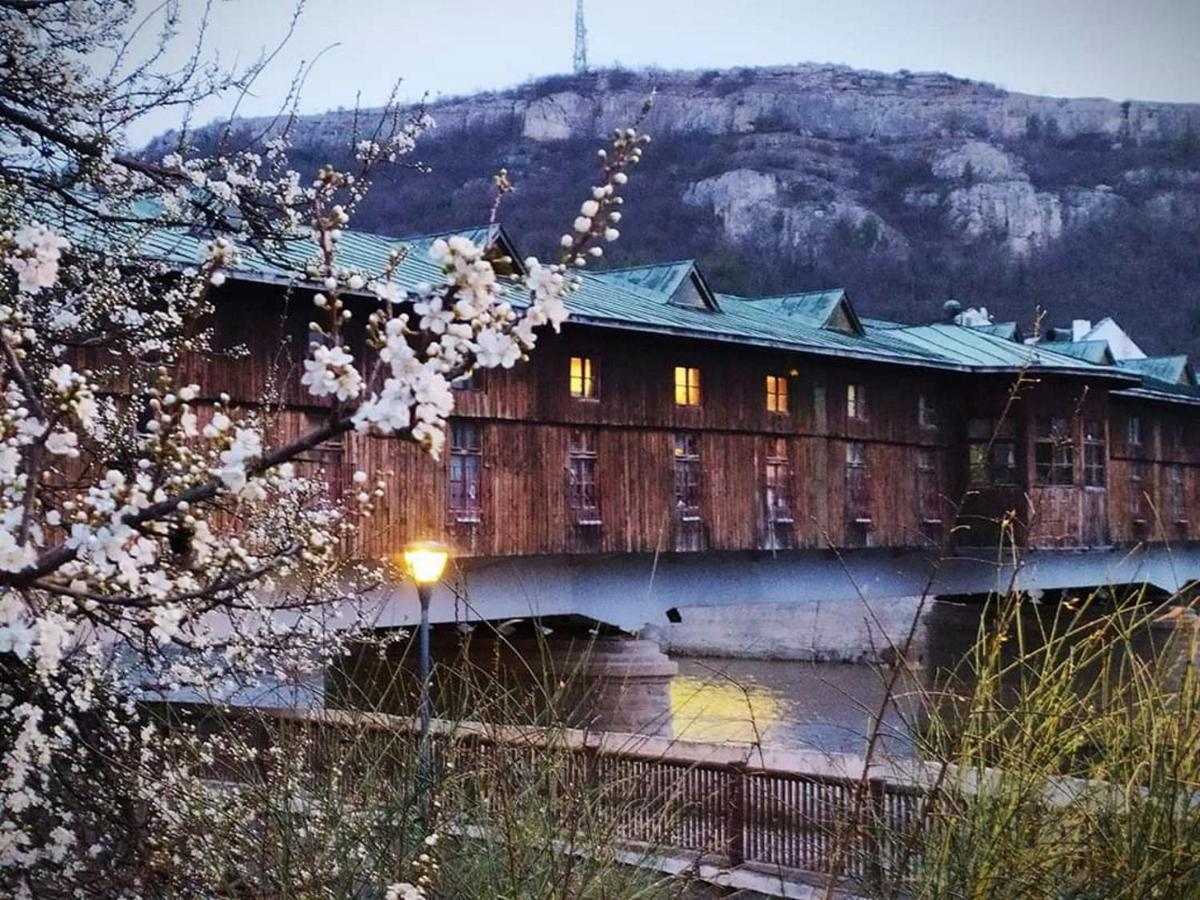 The Tinkov House In 로베치 외부 사진